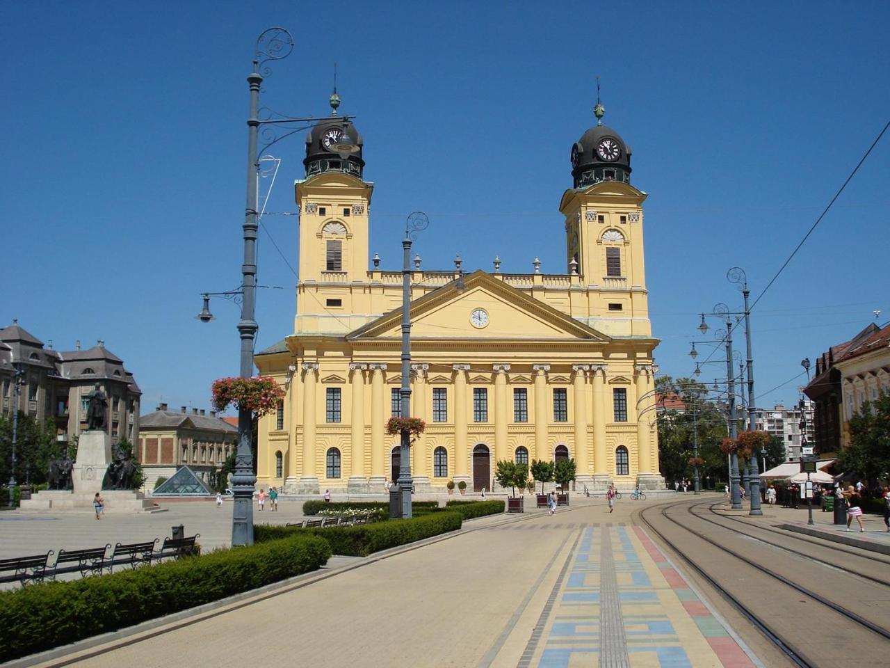 Dolce Vita Apartman Debrecen Exterior photo